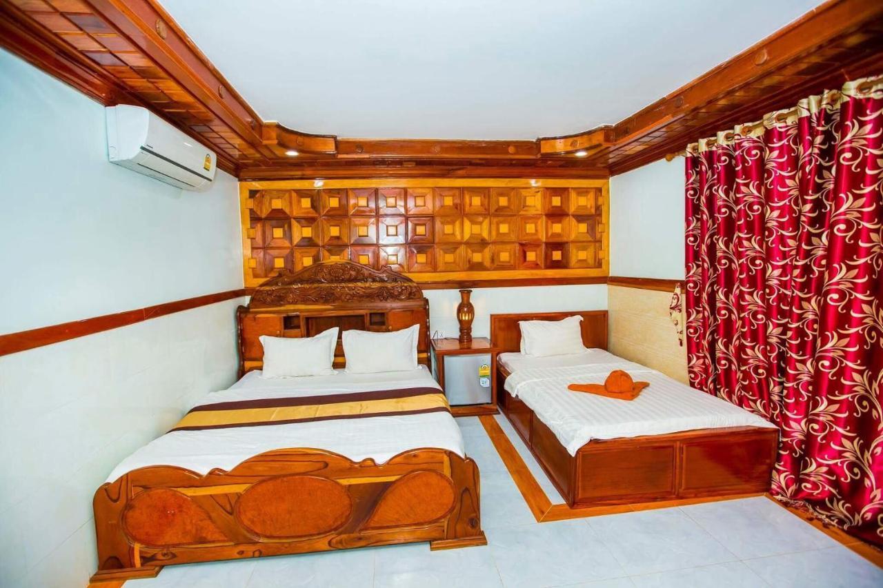 Ly Meng Hotel Battambang Esterno foto